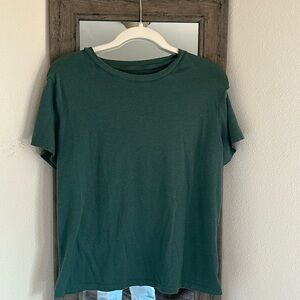 Greenish short sleeve top
